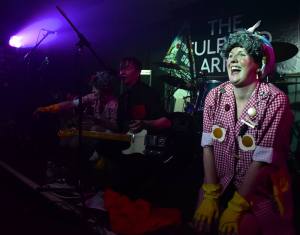 Pete Bentham and the Dinner Ladies