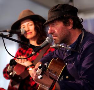 Gwyneth Glyn and Twm Morys